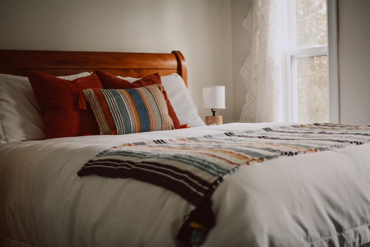 Hill Road Manor Bed & Breakfast Grand Falls Windsor Dış mekan fotoğraf